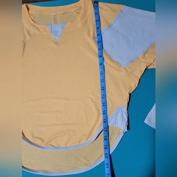 FP Movement Spotlight Long Sleeve Layer Shirt in Pastel Peach Combo Size XS - Picture 10 of 12